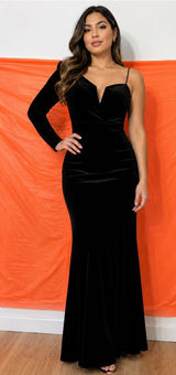 Windsor Black One-Shoulder Velvet Evening Dress Photo 0