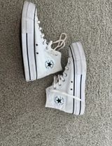 Converse Chuck Taylor Photo 0
