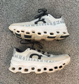 Women’s On Clouds Photo 0