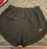 Shorts Photo 0