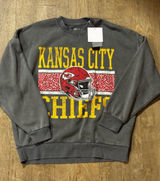 NWT Gameday Couture Gray Kansas City Chiefs Vintage Wash Oversized Crewneck Photo 0