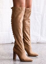 Billini Kimba Latte Suede Boots Brand New Size 8 Photo 0