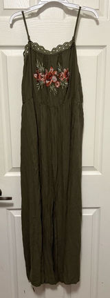 Xhilaration Olive Green Embroidered Floral Women's Maxi Dress Photo 0
