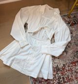 White Size XS Photo 0