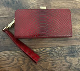 Hobo international red snakeskin gold metal wristlet clutch Photo 0
