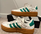 Adidas Women’s Sneakers Photo 0