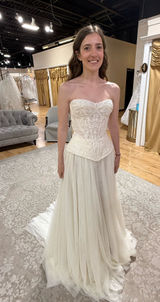 Milla Nova Strapless wedding dress Photo 0
