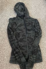Lululemon Jacket Define Hooded Photo 0