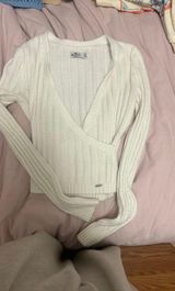 holster cream sweater Photo 0