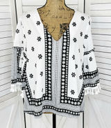 Soho New York & Comp Boho Fringe‎ Hem Floral Popover Shirt White Black Large Photo 0