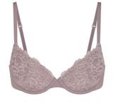 SKIMS Fits Everybody Lace T-Shirt Bra Photo 0