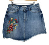 Zara Blue denim mini skirt with‎ embroidered floral details #festivalvibes large Photo 0