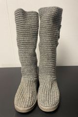 Ugg Women Grey Cardi Knit Boots Tall Size 8 SKU 2071 Photo 0