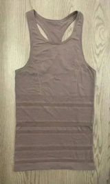 Lululemon Athletica‎ Gleam and Glow Tank Frosted Mulberry Photo 0