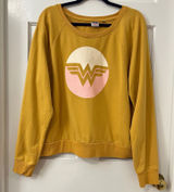 Junk Food Official Wonder‎ Woman Sweatshirt XXL Justice League Superhero Cozy Photo 0