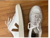 Gold and white Vejas size 7 (38) Photo 0
