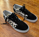 black and white vans sneakers Photo 0