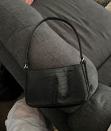 Black Shoulder Bag Photo 0