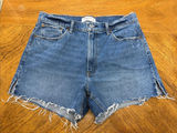 Abercrombie and Fitch 4” Mom Short Photo 0