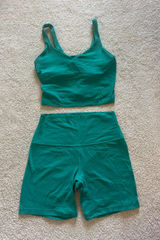 Lululemon green set Photo 0