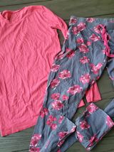 GAP Body pajamas loungewear Sleepwear size s small. Some wash wear. Photo 0