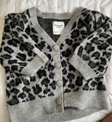 Abercrombie and Fitch Short Sleeve Cropped Cardigan Photo 0