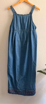 Take Nine Maternity Women's Size S Blue Denim Embroidered Midi Dress Photo 0