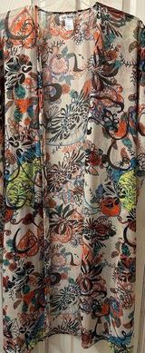 Say what? Floral cover up size s Photo 0