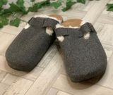 Slippers Photo 0