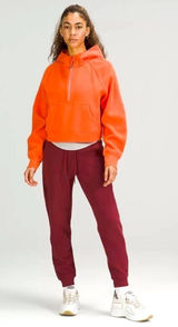 2022 $128 Lululemon Scuba High Rise active casual Jogger MLWI Mulled Wine Red 2 Photo 0