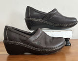 Born Womens Clogs Shoes Leather Upper Browns Size‎ 8/39 Logo Black Soles Photo 0