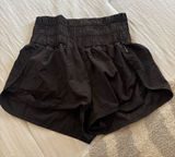 Women’s High Waisted Shorts Photo 0