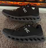 On Cloud On Running Cloudsurfer sneaker Photo 0