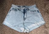 Jean Shorts Photo 0