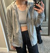 jacket Photo 0