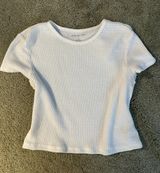 Outfitters White Tshirt Photo 0