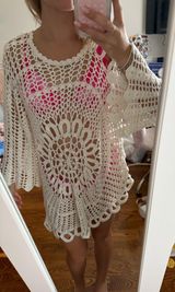 cover up White Size M Photo 0