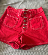 Levi’s 80s Mom Shorts Photo 0