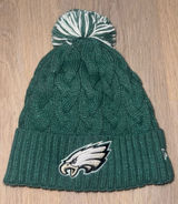 Philadelphia Eagle NFL New Era Green & White Beanie with Bom Bom - OS Photo 0