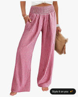 red gingham print pants Size M Photo 0