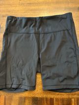 Athleta Biker Shorts Women’s XL Black Ultimate Stash 7” Short Pockets Photo 0