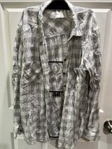 Abercrombie & Fitch Gray and White Plaid Shirt Photo 0