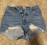 Levi’s 501 Shorts Photo 0