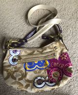 Poppy Crossbody Photo 0