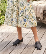 AERIN Leather Black Eyelet Rubber‎ Soled Slip On Comfort Flats Women's Size 8 Photo 0