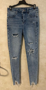 American Eagle Skinny Jeans Ripped Photo 0