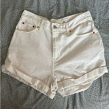Levi’s Shorts Photo 0