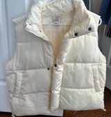 White Vest Photo 0