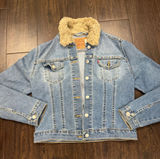 90s Levi's Sherpa Lined Denim Trucker Jacket -‎ Light Wash - Size Small Photo 0