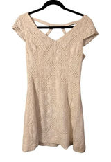 Lilly Pulitzer‎ V Back Mercer Dress Size 6 Daisy Print Pearl Details Criss Cross Photo 0